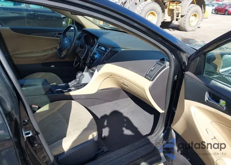 2011 Hyundai Sonata Gls z USA, uszkodzony, nr VIN 5NPEB4AC7BH052313